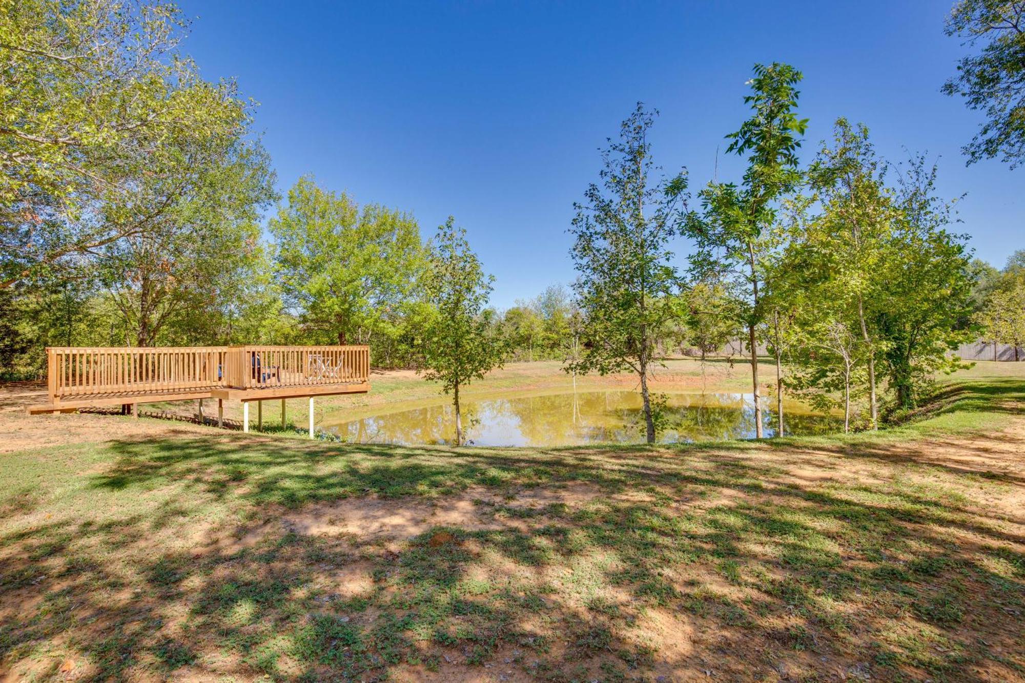 Couples Retreat In Canton With Patio, Trail And Yard! Villa Exterior photo